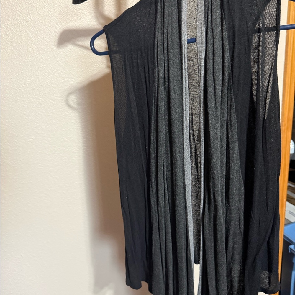 Forever 21 Gray Sheer Cardigan